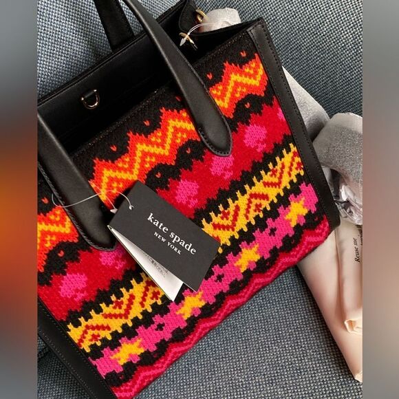 Kate Spade New York Women’s Manhattan Carnival Fair Isle Small Tote - Picture 10 of 14